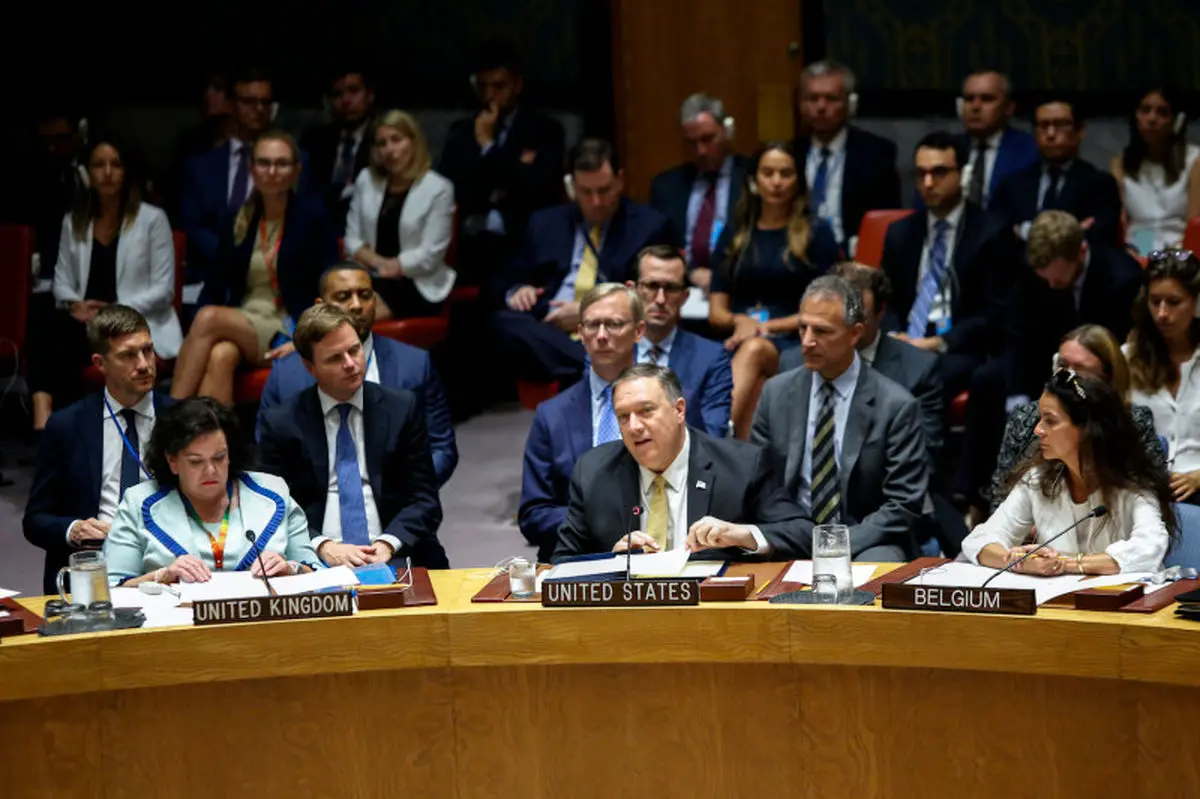 پومپئو درباره قطعنامه ۲۲۳۱ با دبیرکل سازمان ملل متحد دیدار می‌کند