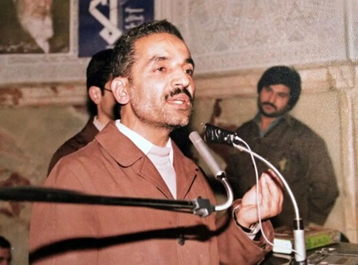 کنایه معنادار وزیر شهید رجایی به محمود احمدی نژاد