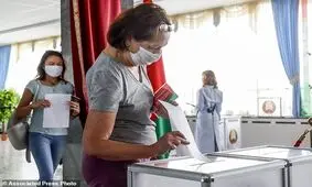 برخی اعضای شعب انتخاباتی بلاروس ادعای "تقلب" را مطرح کردند