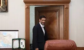 فرمانده قرارگاه اقتصادی سپاه راهی پاستور می شود؟ / «محمد»، گزینه ای برای جانشینی روحانی