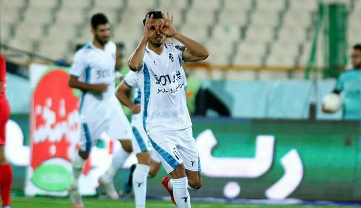 استقلال رسما خواهان واسعی شد