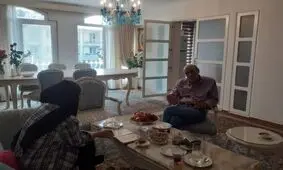 «آیت الله جنتی: بس کن قالتاق» / ارتباط ما با پهلوی کلا یک عکس با فرح بود