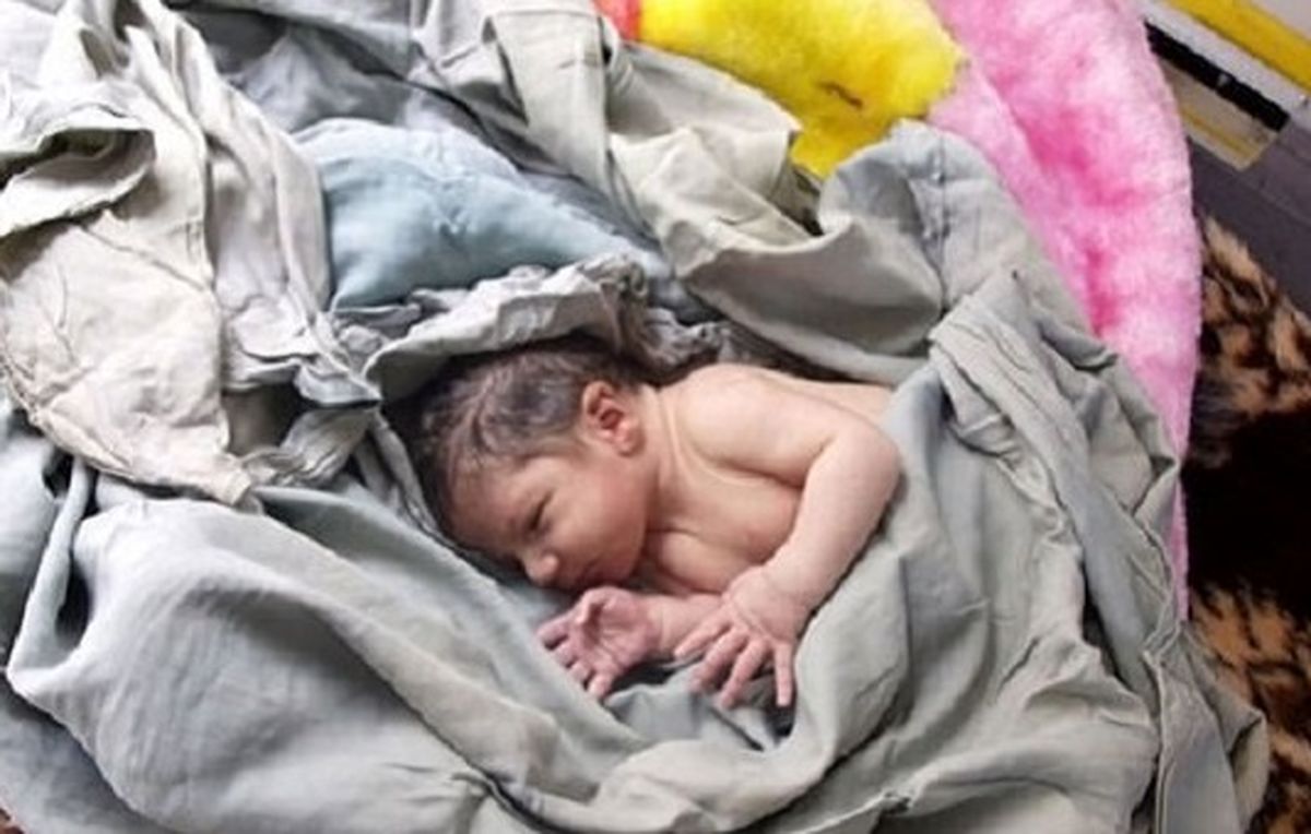 نجات نوزاد رهاشده در خیابان‌های تبریز