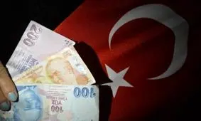 لیر ترکیه ریخت