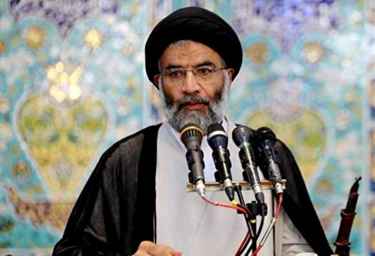 امام جمعه اهواز: از مردم روستای ابوالفضل عذرخواهی و درگیری را محکوم میکنیم