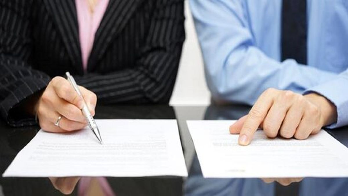 آیا به دوره آزمایشی کار حقوق و مزایا تعلق میگیرد؟