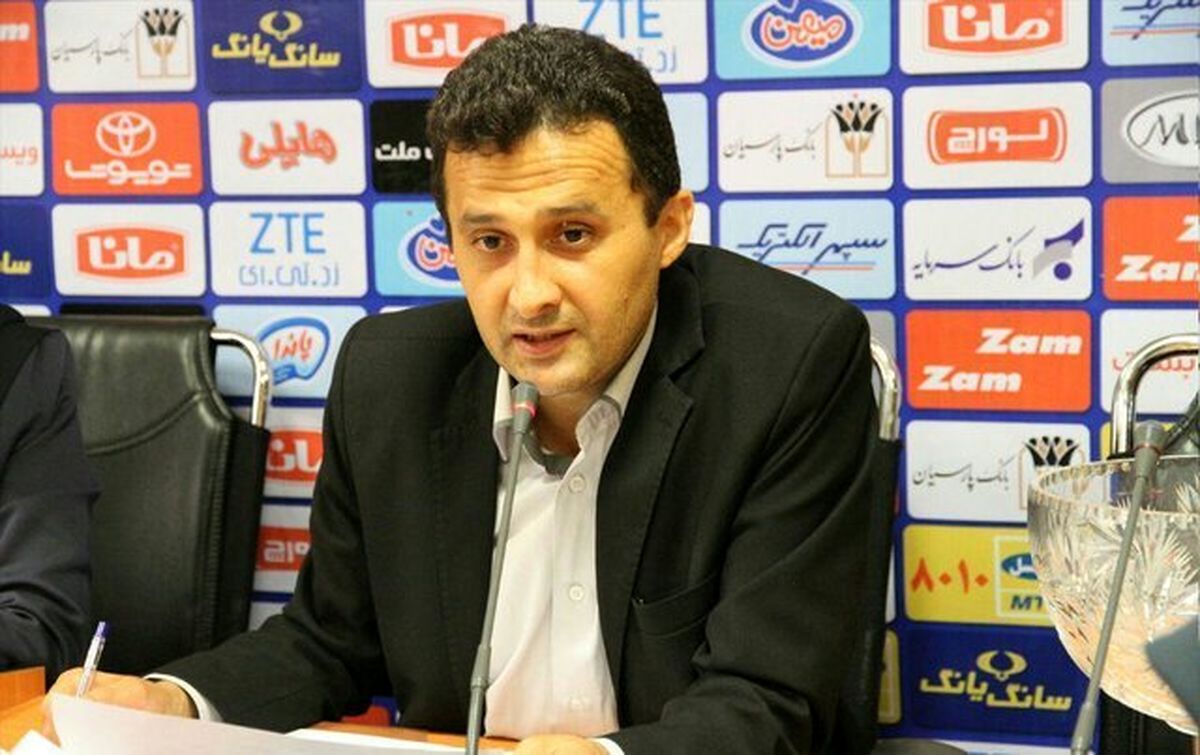 استراماچونی نمیتواند به استقلال بیاید / استقلال و سه باشگاه لیگ برتری حق ثبت قرارداد ندارند
