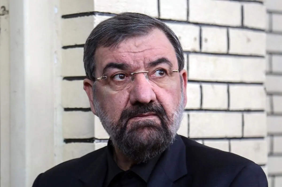 ادعای محسن رضایی در مورد سوءاستفاده گروهی ۱۵۰ نفره از بورس