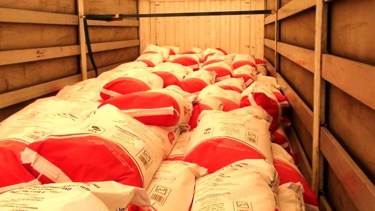 کشف ۵۰تُن شیر خشک قاچاق در ایرانشهر