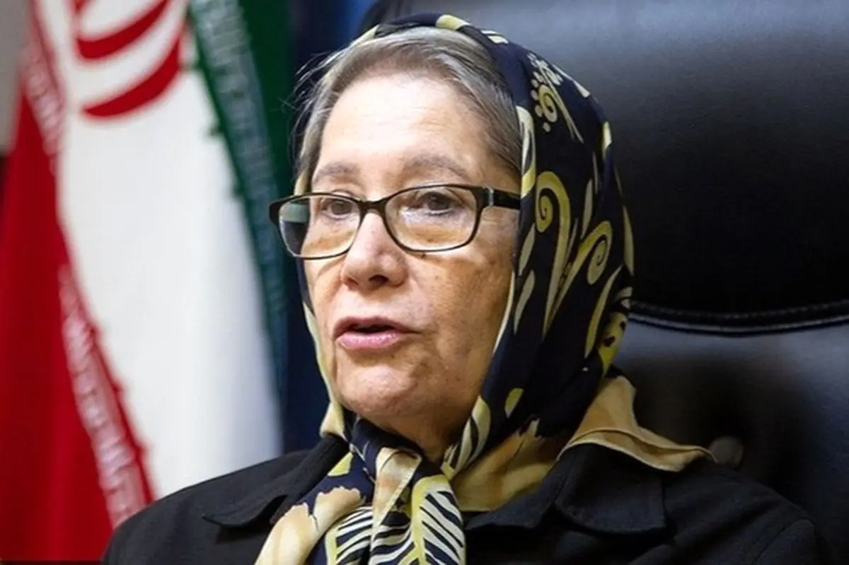 مینو محرز: بازگشایی مدارس در روز گذشته اشتباه بود