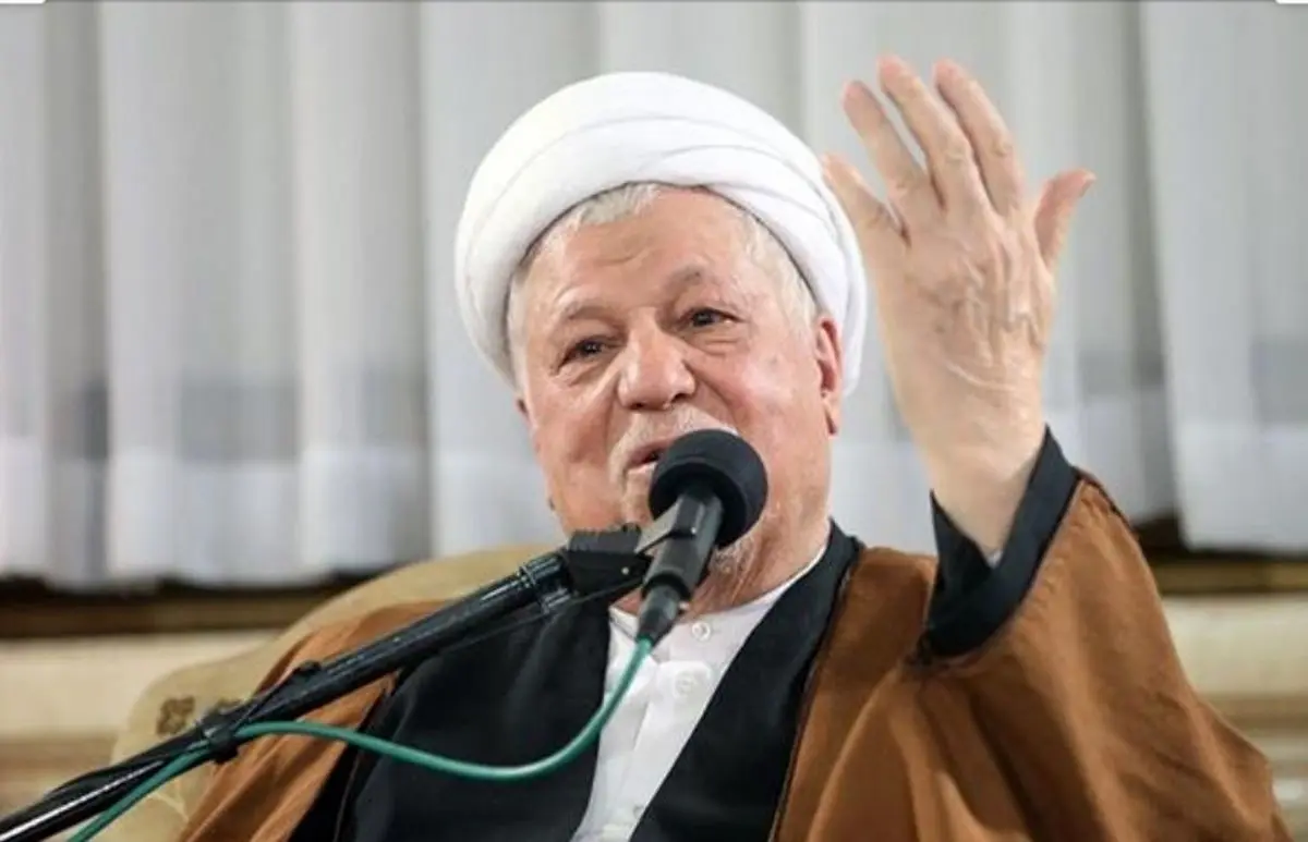 رفيق‌دوست از تبليغاتی كه در جريان محاكمه مسأله بانك صادرات عليه او شده شکایت کرد