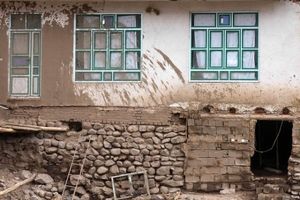 پرداخت 200 میلیون ریال وام با بهره 5درصد برای بازسازی خانه‌های سیل زدگان آذربایجان شرقی