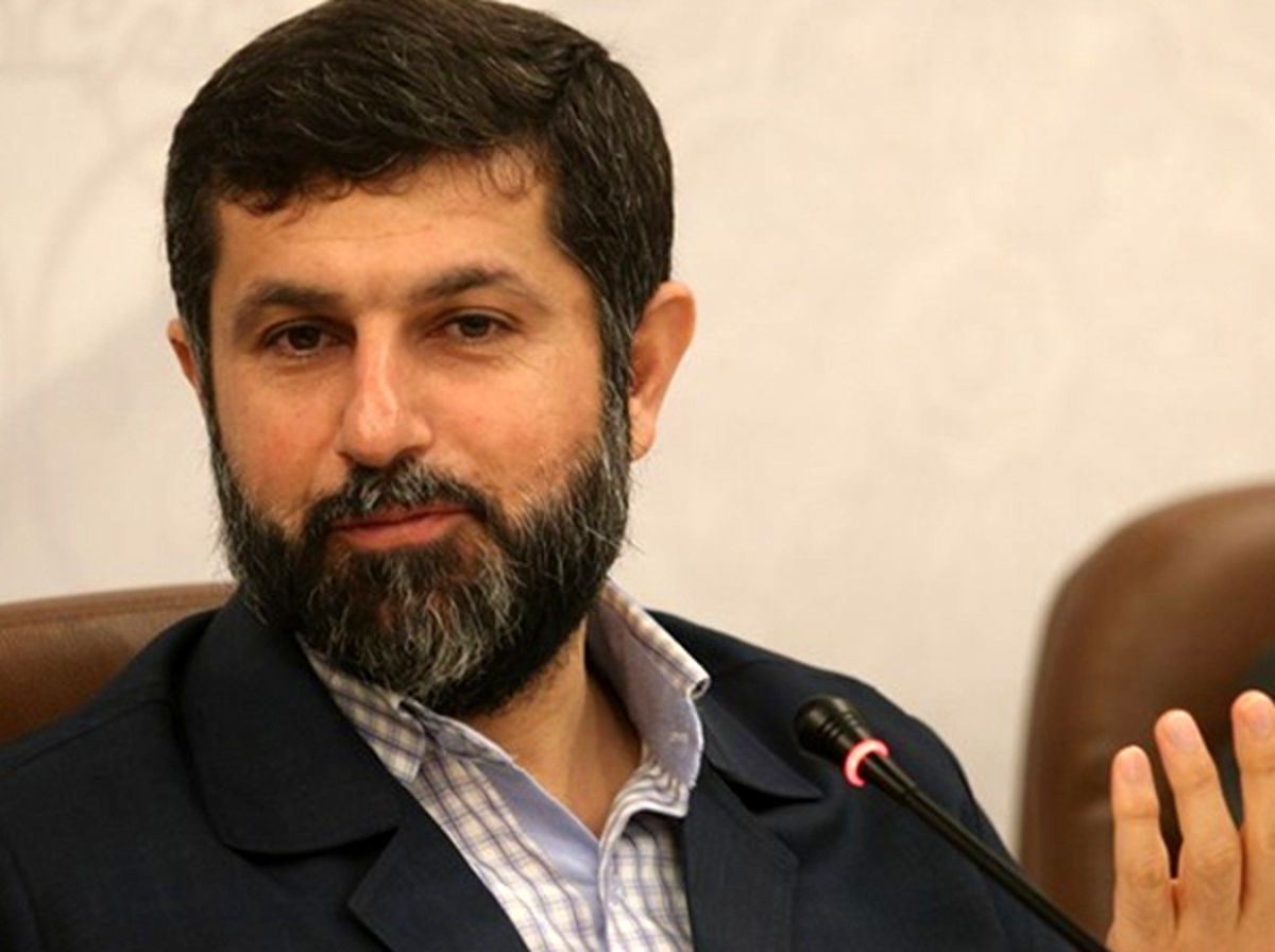 اصراری بر آموزش حضوری مدارس نداریم / کادر درمان آماده پاییز باشند