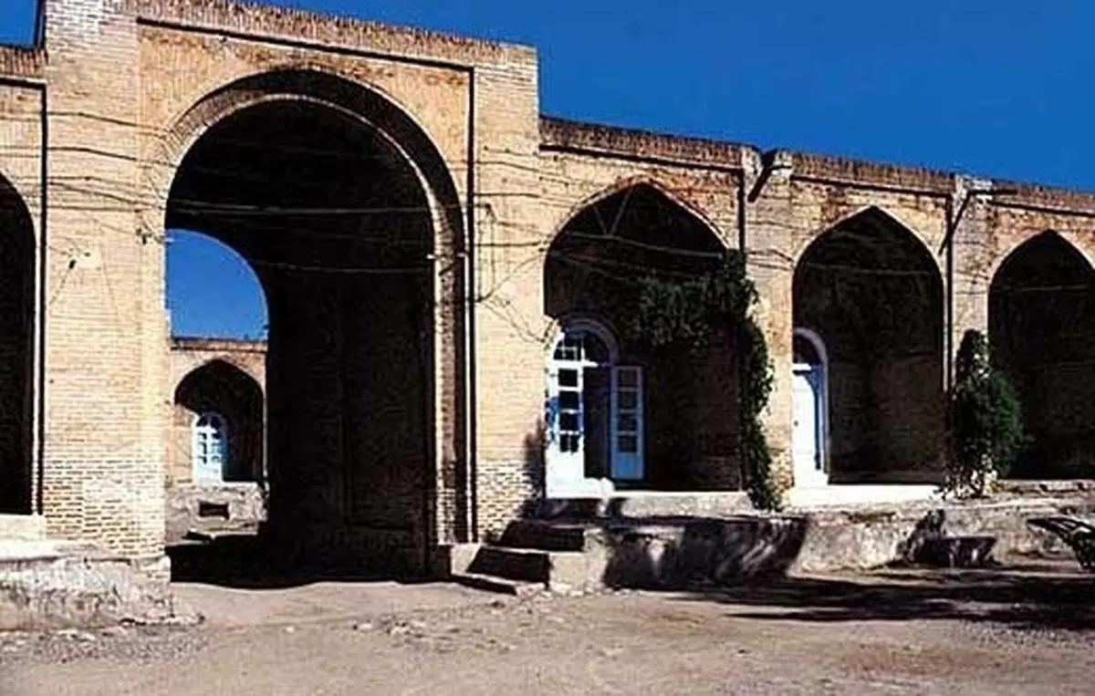 التیام زخم کاروانسرای شاه عباسی قصرشیرین