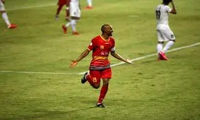 بهترین گلزن فولاد قراردادش را تمدید کرد