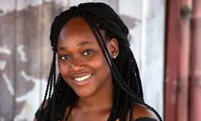 اولین مهندس زن "جایزه نوآوری مهندسی آفریقا" را بدست آورد