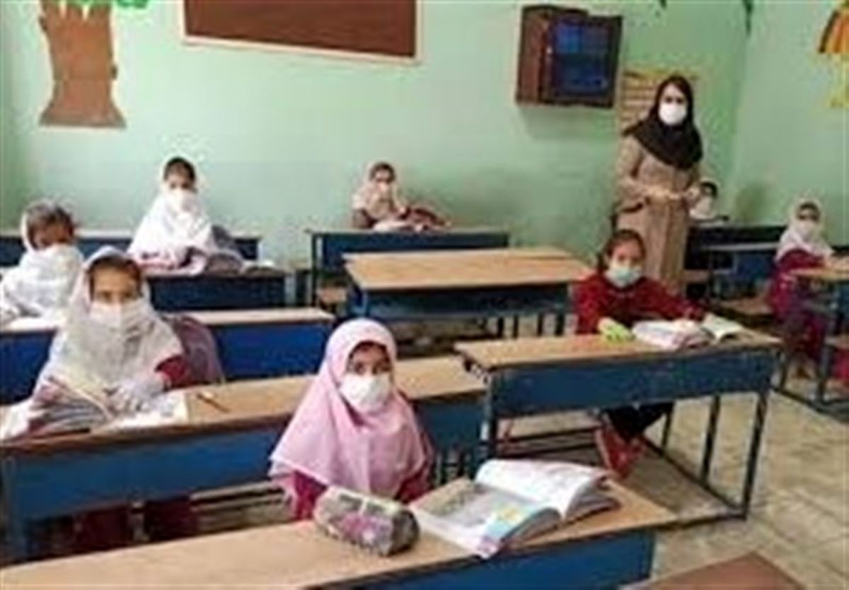 شرایط کرونا در همدان بحرانی شود مدارس تعطیل میشود