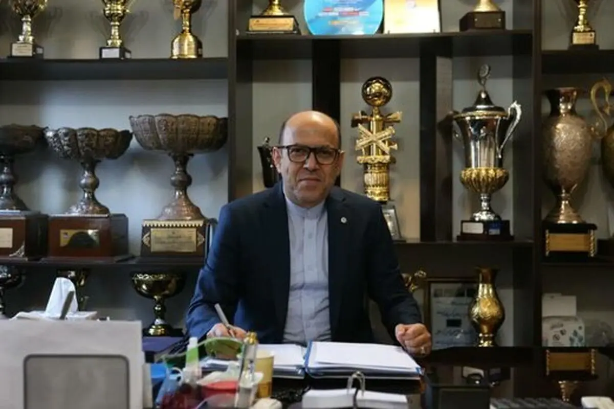 نامه سعادتمند به استراماچونی: امیدوارم در آینده!