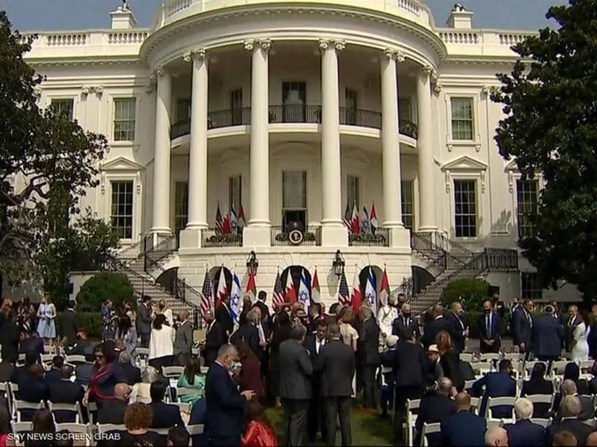 ابتلای یکی از کارمندان کاخ سفید به کرونا در پی مراسم امضای توافقات سازش