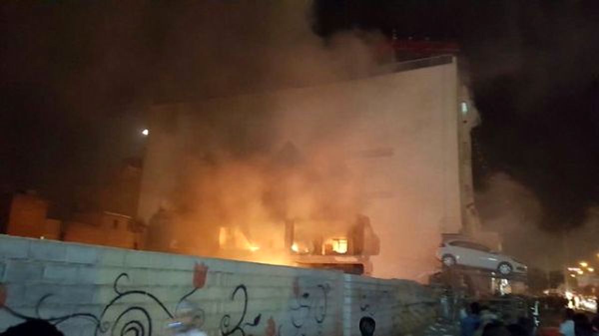 انفجار یک فروشگاه بزرگ در شیراز + فیلم
