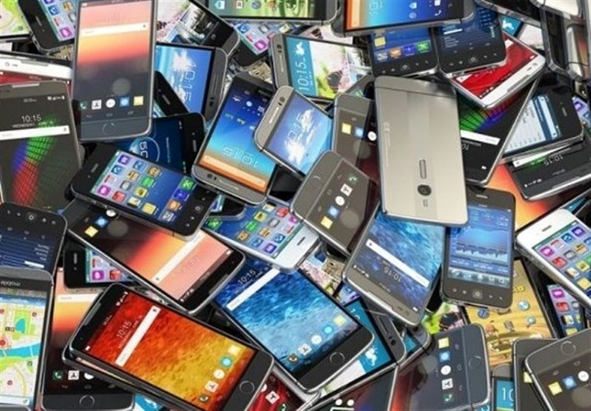 واردات ۴.۵ میلیون دستگاه تلفن همراه به کشور از ابتدای سال