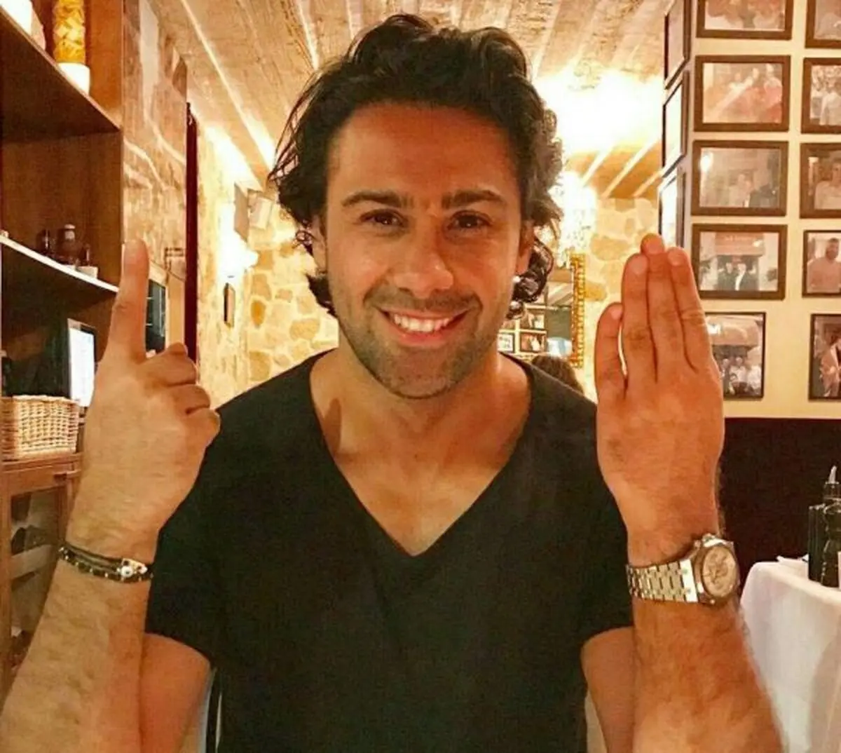 اسطوره استقلال در روز تولدش هم برای پرسپولیسی‌ها کری خواند+عکس