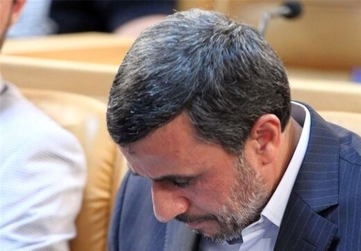 محمود احمدی نژاد از مجمع تشخیص اخراج می‌شود؟