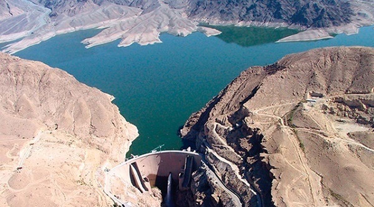 نقش دو دستگاه دولتی در ایجاد بحران آب کرمان/ افتتاح سد بدون ایجاد تاسیسات انتقال آب / اجرای طرحهای آبخیزداری بدون مجوز و مطالعه