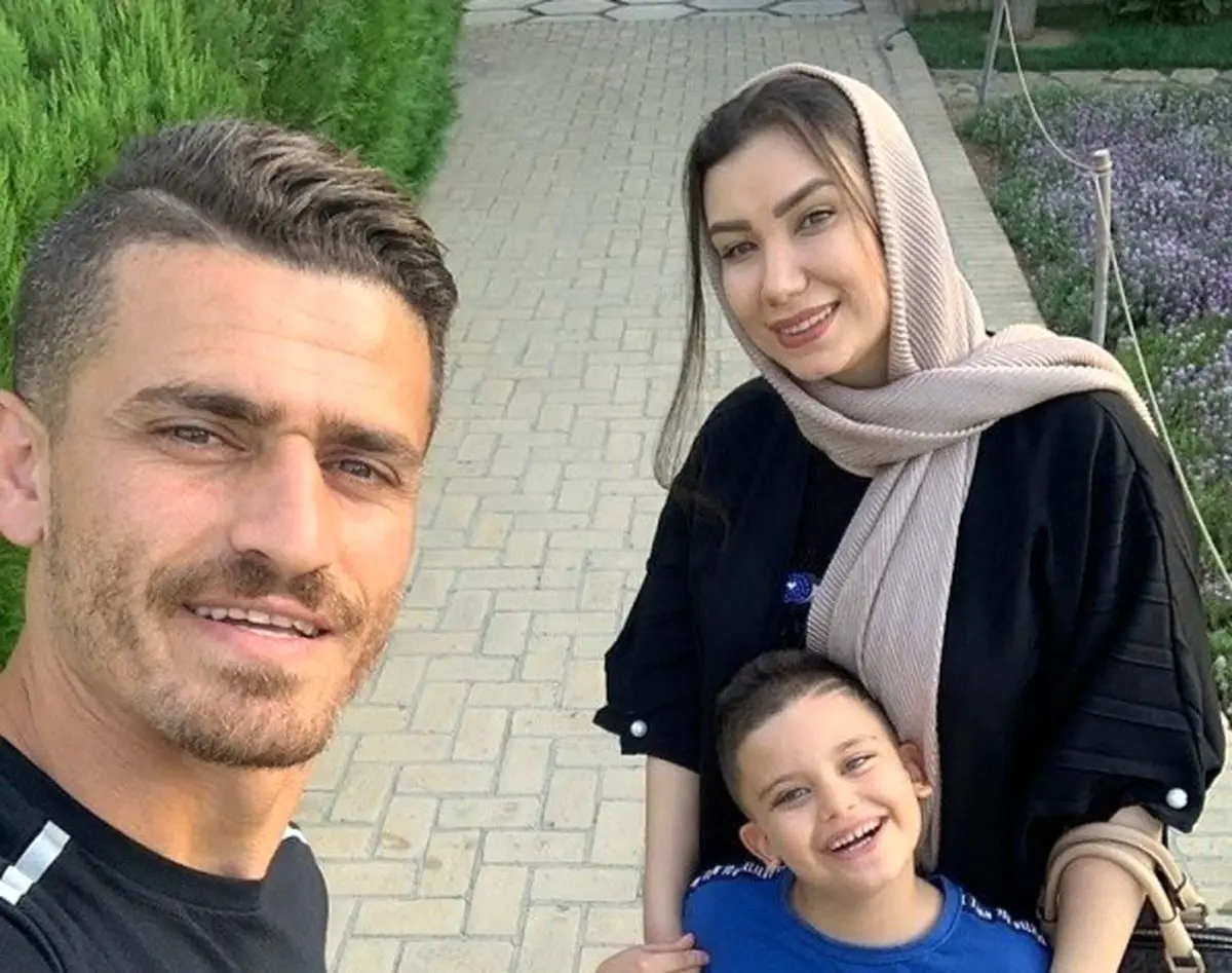 همسر بازیکن معروف تصادف کرد/ عکس