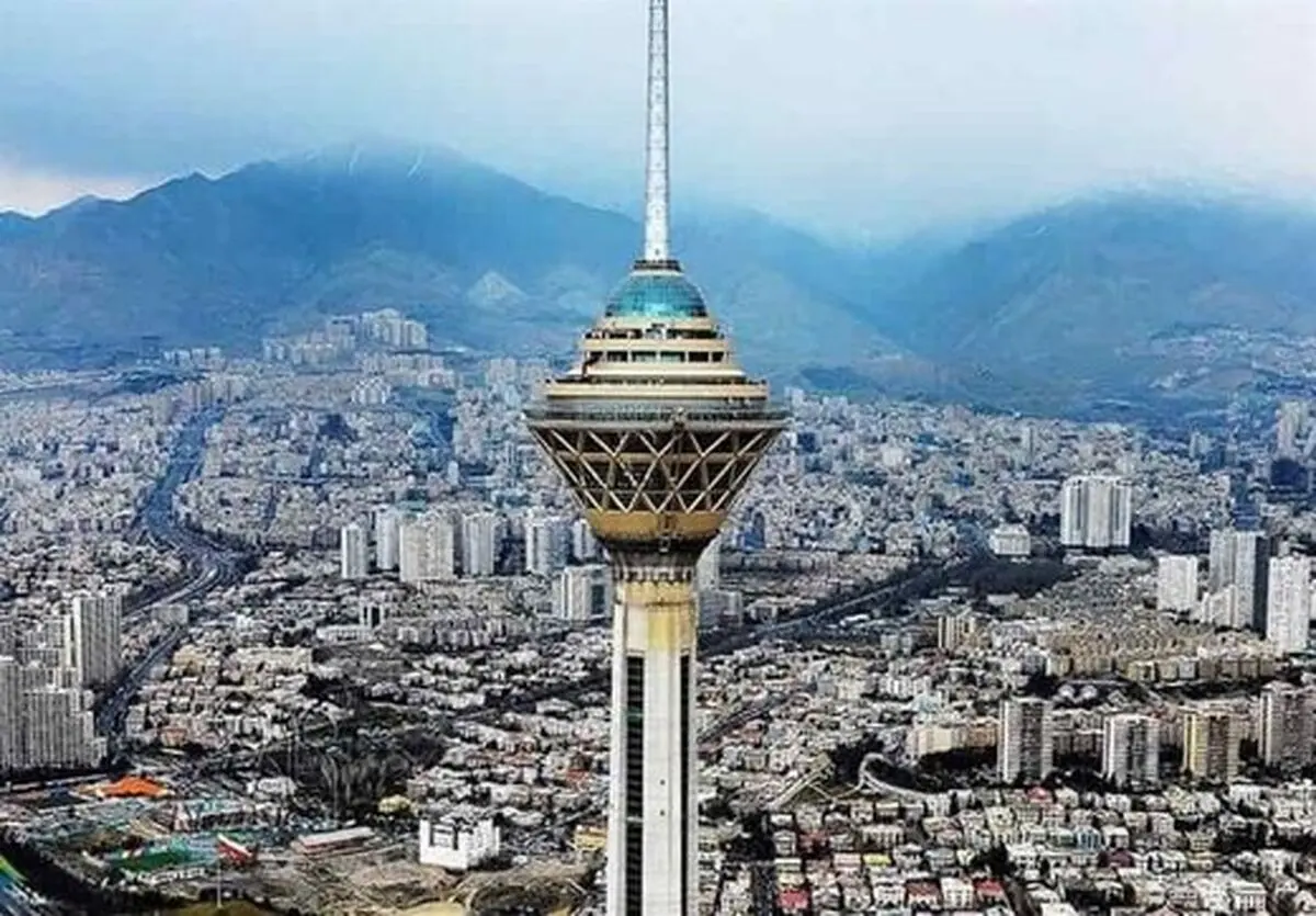 برج میلاد در حمایت از کودکان مبتلا به سرطان طلایی شد