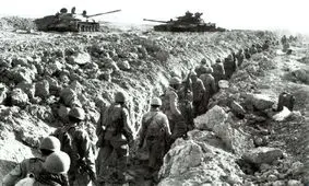 بیانات رهبر انقلاب درباره مقابله با تحریف تاریخ جنگ،به طور غیرمستقیم دفاع از هاشمی بود