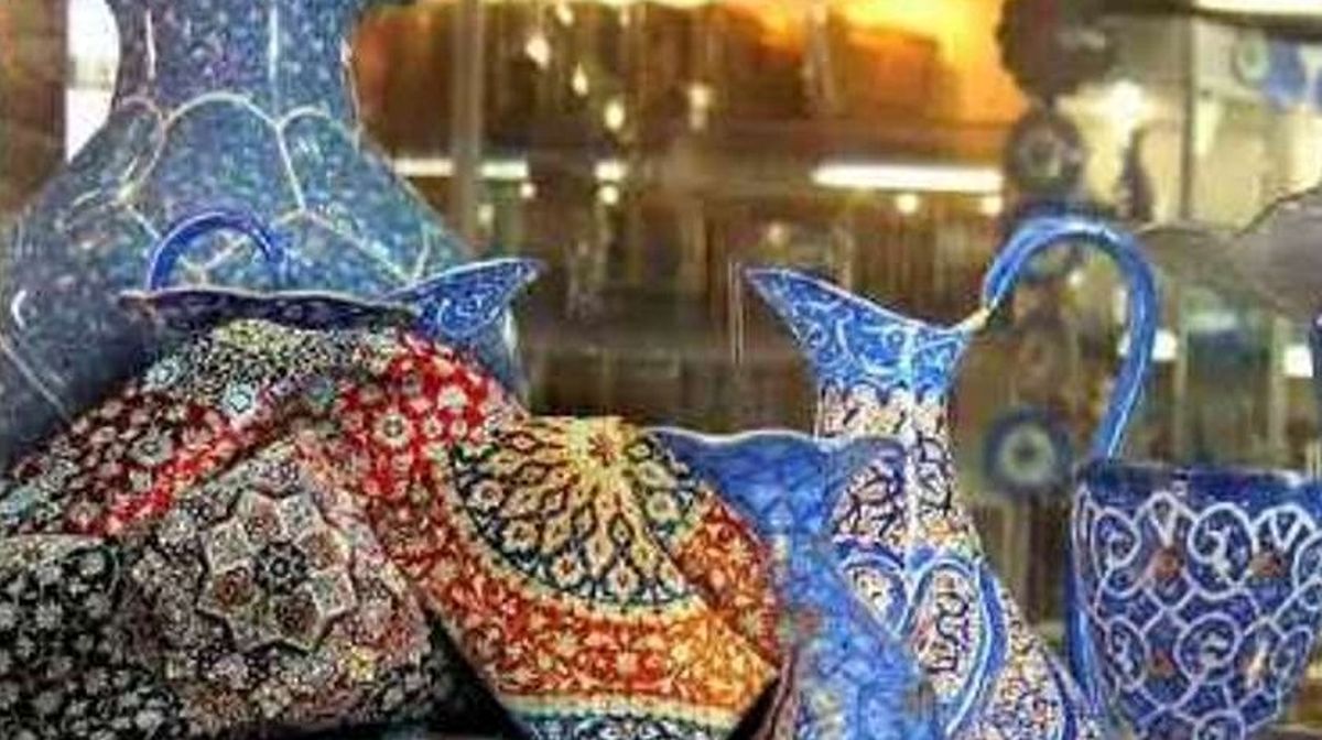 فراوانی اجناس خارجی در بازار، زهری بر جان صنایع دستی آذربایجان غربی