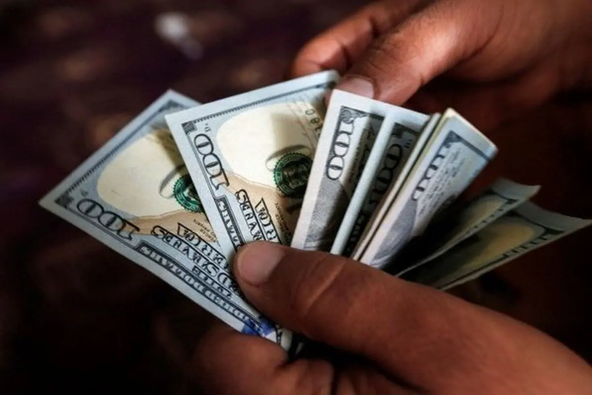 قیمت دلار یکم مهر ۱۳۹۹ روی ٢۶ هزار و ٨۵٠ تومان ثابت ماند