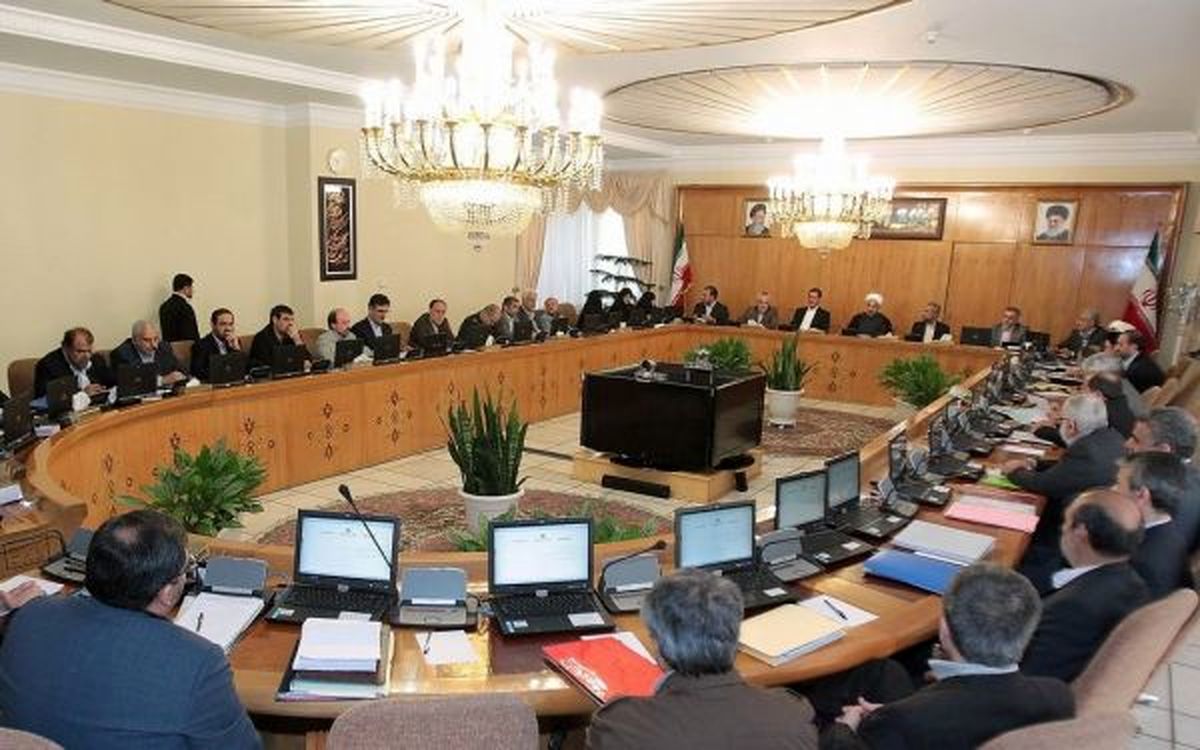 ساختار دولت تغییر میکند / وزارت راه از مسکن جدا میشود، ورزش از جوانان، بازرگانی از صنعت