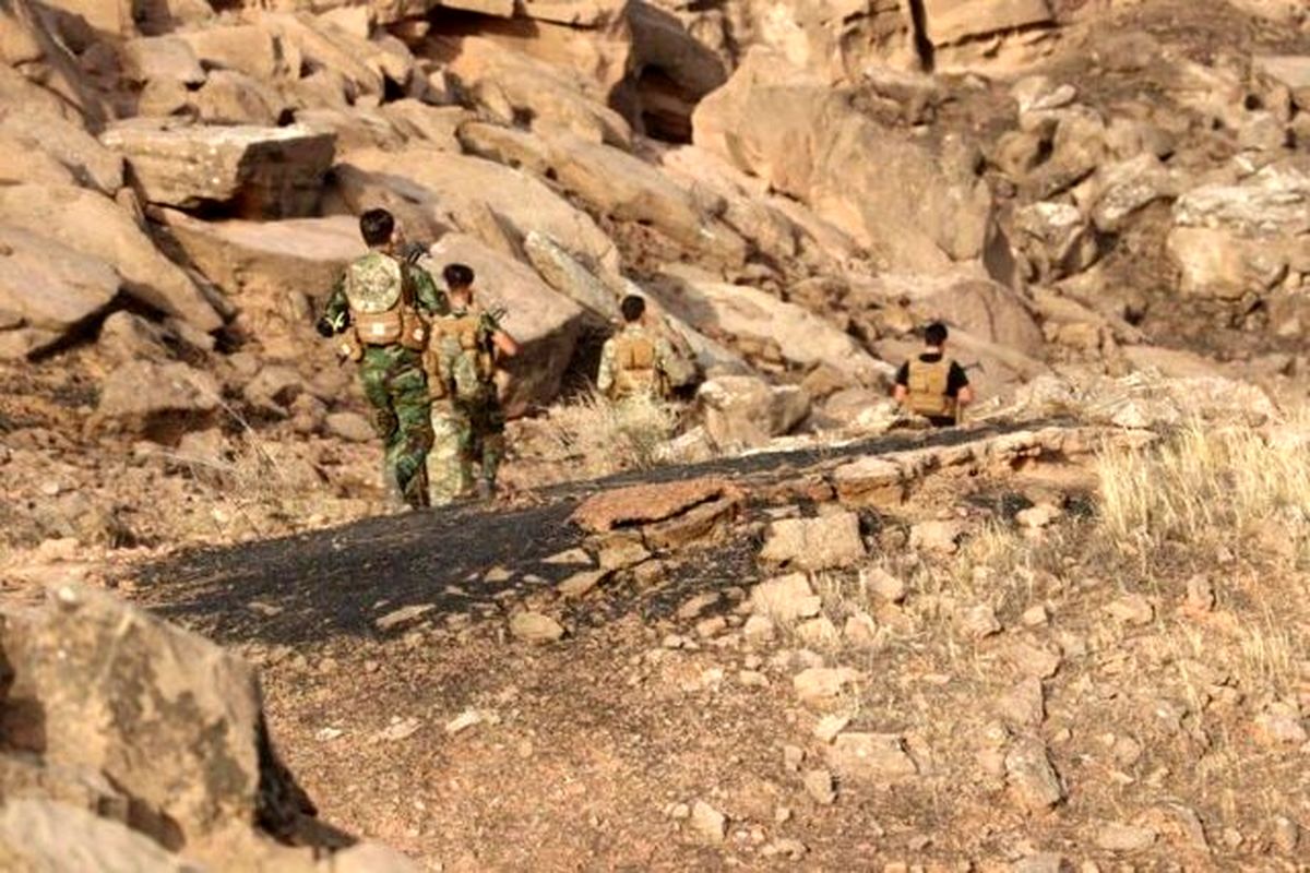 کشف مخفیگاه تروریست‌های داعش در استان الانبار