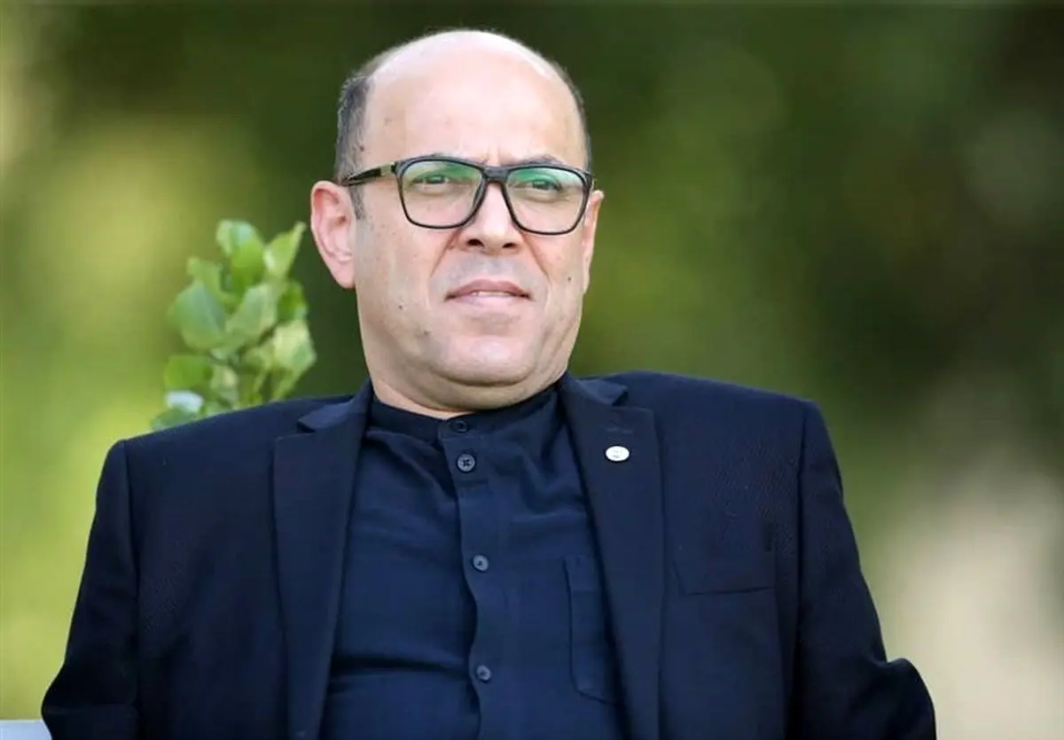 بازجویی از سعادتمند در فرودگاه به‌دلیل به همراه داشتن بیش از حد ارز