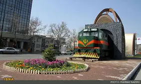 شناسایی مکان رویدادهای مهم در تهران و نصب المان