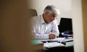 راهکارهای عارف برای ایستادگی در برابر قلدری آمریکا