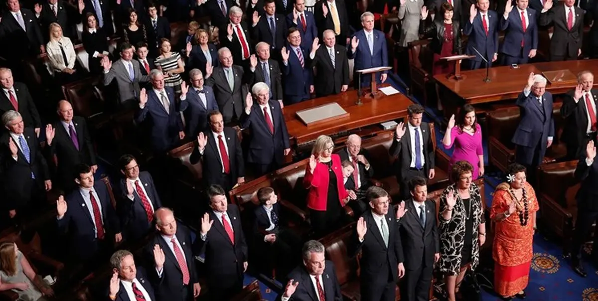 نامه ۵۶ نماینده کنگره به ترامپ برای تحریم تمام بخش‌های نظام مالی ایران