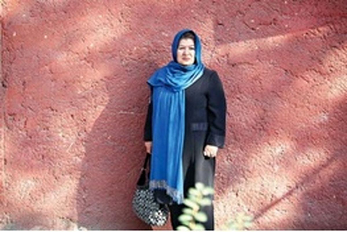 لحظهشماری کارگردان «زیر سقف دودی» برای اکران فیلمش/ عکس