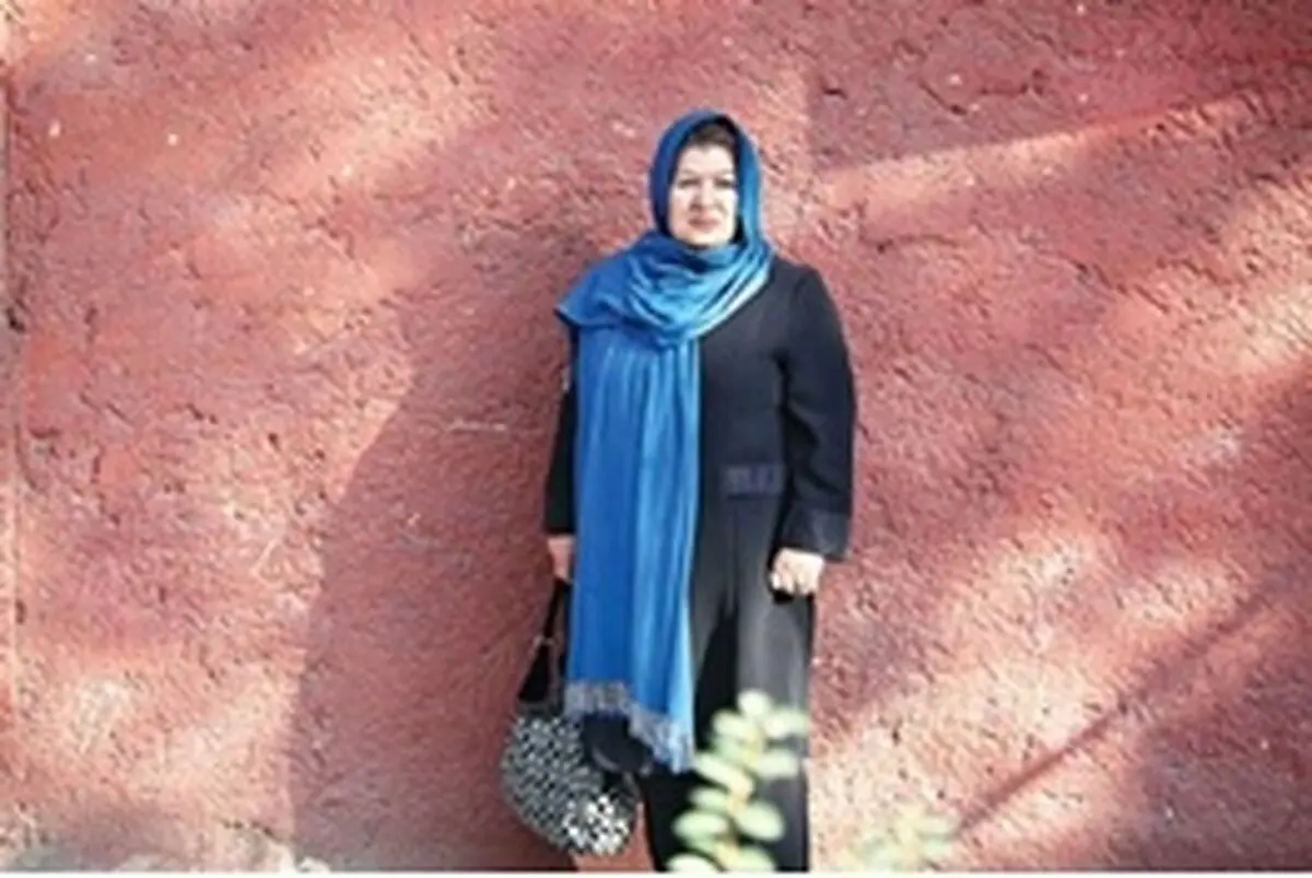 لحظه‌شماری کارگردان «زیر سقف دودی» برای اکران فیلمش/ عکس