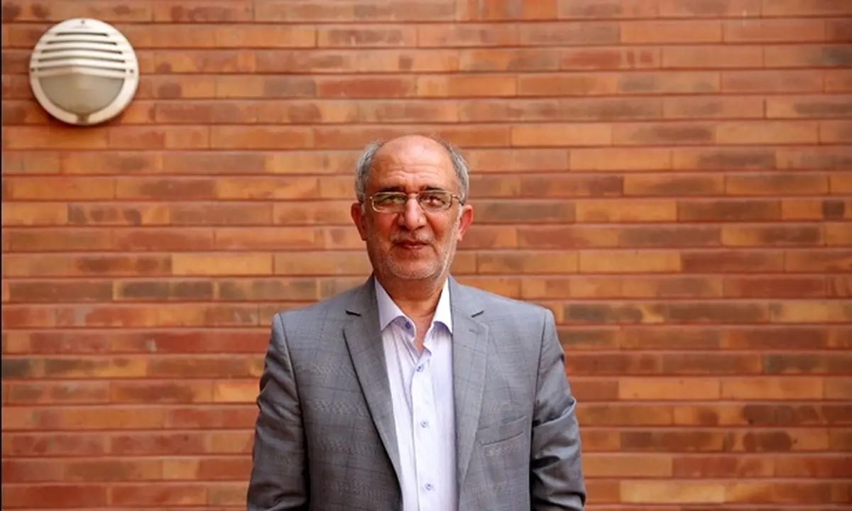 راهبرد نظامی ایران در مقابله با تجاوز عراق چه بود؟