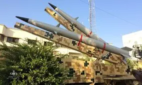 نمایش لانچر دو فروندی موشک «رعد-۵۰۰» هوافضای سپاه/ عکس