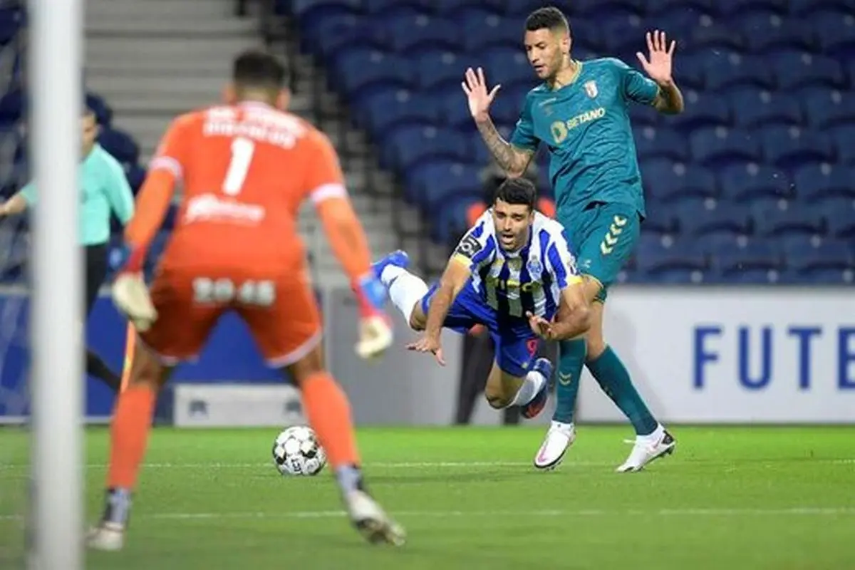 تمجید مربی جنجالی پرسپولیس از مهدی طارمی