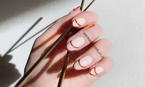 طراحی ناخن هایی که ترند پاییز 2020 در دنیای مد شدند