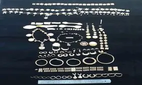 کشف و ضبط ۲۷۸ قلم شی تاریخی هخامنشی از جنس طلا