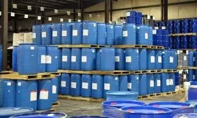 انبار احتکار سموم و بذر کشاورزی در خرم‌آباد کشف شد