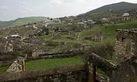 تبادل آتش بین ارمنستان و آذربایجان در منطقه قره باغ / چند نیروی دو طرف جان باختند / باکو: ارمنستان مناطق مسکونی داخل خاک آذربایجان را بمباران کرد