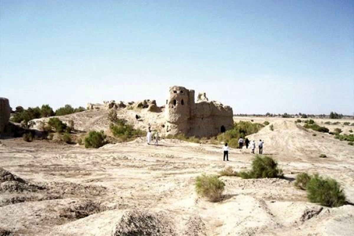 مرگ یک انسان در گرمای سوزان سیستان و بلوچستان/ محرومیت مردم از آب و برق