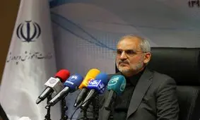 تمهید وزیر آموزش و پرورش برای حذف عکس دختران از روی جلد کتاب درسی